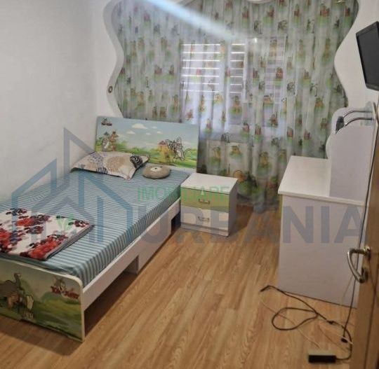 Apartament 3 camere de vânzare în Tudor Vladimirescu, aproape de Mall Argeș - Poză 3