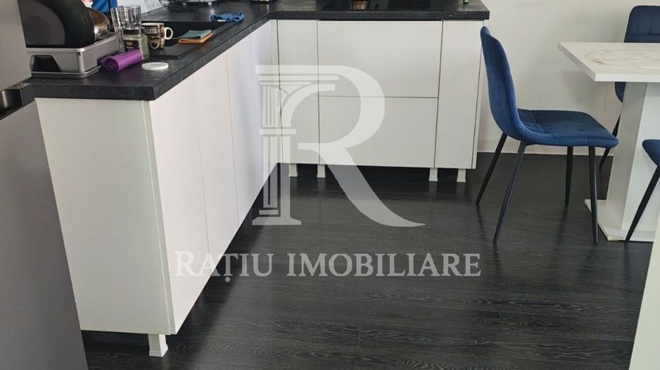 Apartament de vanzare | 3 camere | Zona Nufarul | Oradea - Poză 3