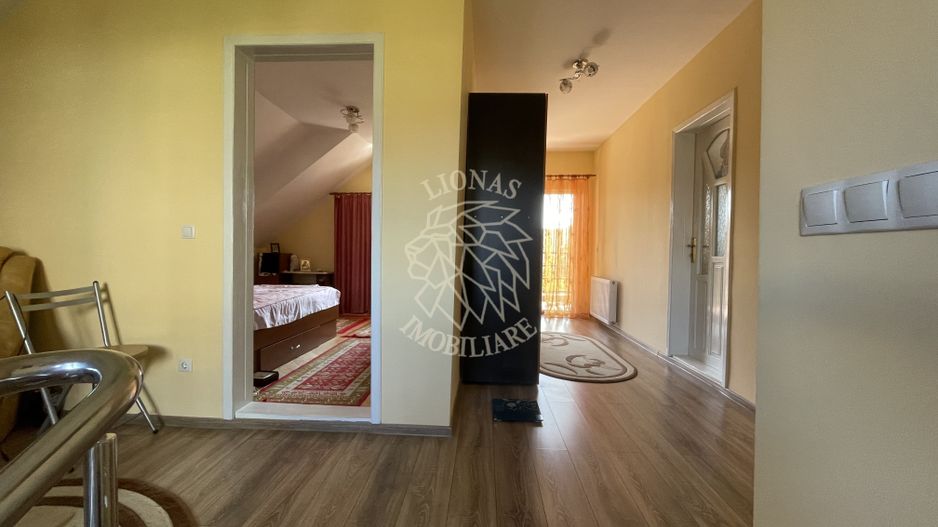 Casa 6 camere 250 mp-teren 280 mp-balcon-barbeque-garaj-Central - Poză 5