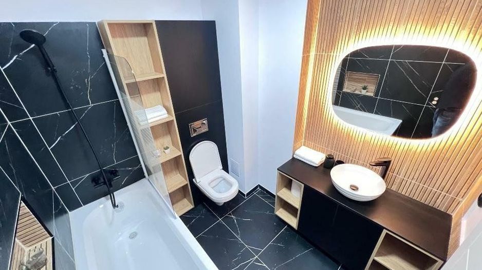 Apartament cu 3 camere la cheie - Poză 15