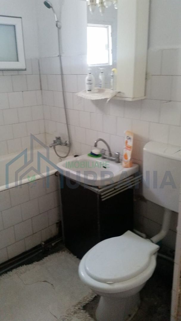Apartament 2 camere decomandat de inchiriat in Pacurari - Poză 6