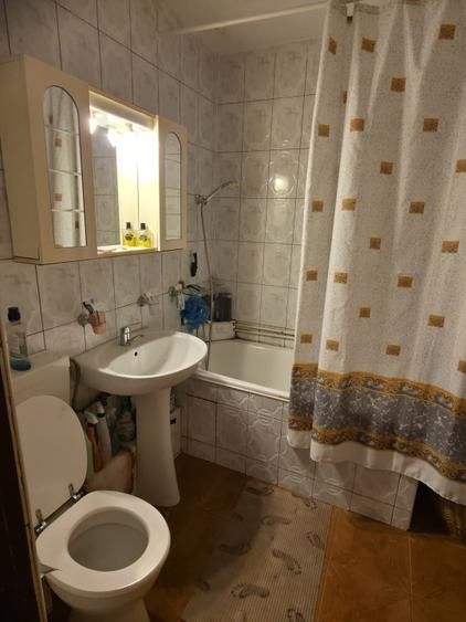 Apartament 4cam Str Dumbrava Noua Decomandat 2bai 2Balcoane - Poză 14