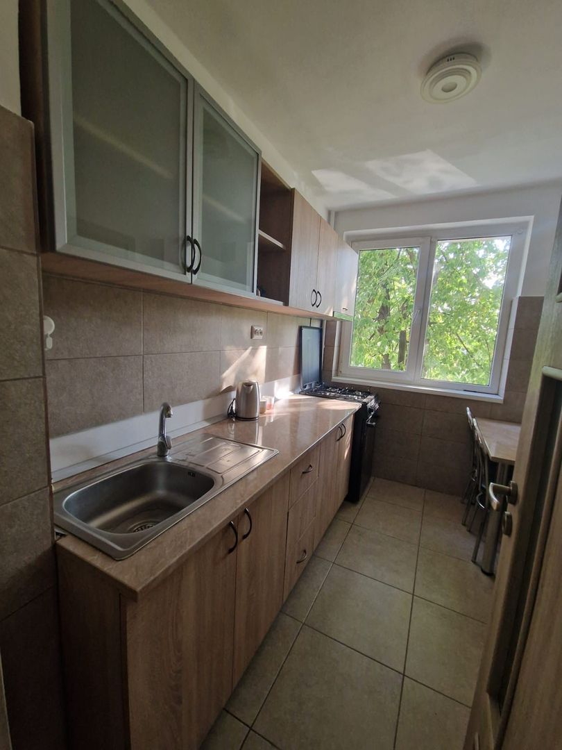 APARTAMENT 3 CAMERE 1 MAI | METROU - Poză 7