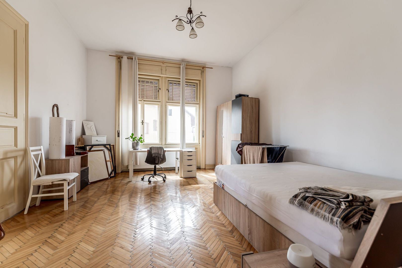 3 camere în Palatul Gemeinhardt, pe malul Begăi | Timișoara - Poză 3