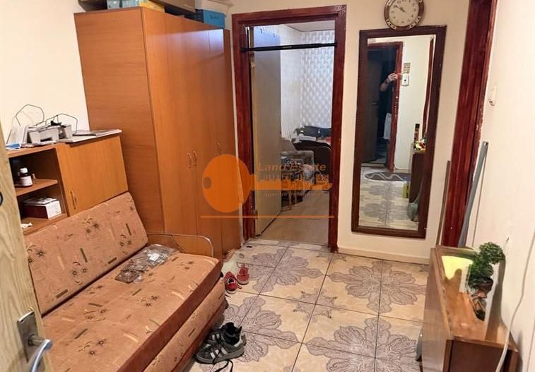 Garsoniera in zona Gojului-6 minute de Metrou - Poză 3