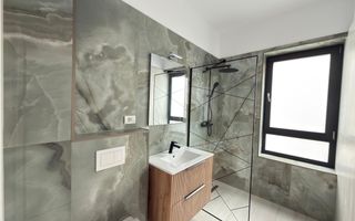 FINALIZAT. Etaj 1. Bloc la asfalt. Balcon mare. Loc de parcare. - Poză 5