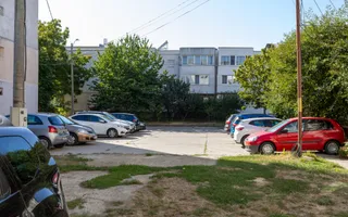 Apartament cu 4 camere, 90 mp, etaj 1 – Zona Nord, Bacău - Poză 32