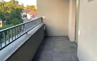 Apartament de 3 camere, modern, 72mp, parcare subterana, zona UMF - Poză 4