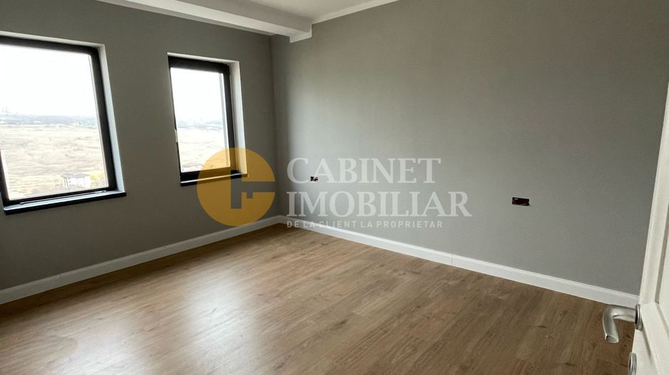 Vila 4 Camere Rediu - Poză 15