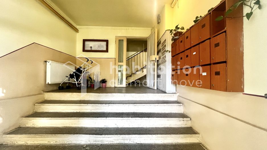 Apartament 3 camere, decomandat, etaj 2, amenajat, in zona Aradului - Poză 20