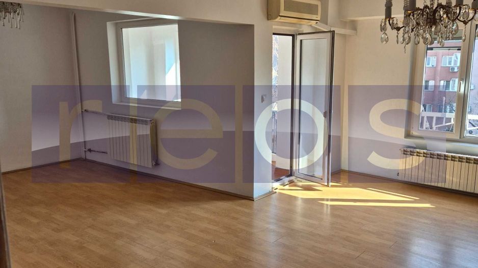 DE VANZARE APARTAMENT  4 CAMERE SPATIOASE  LUJERULUI  - METROU - Poză 2