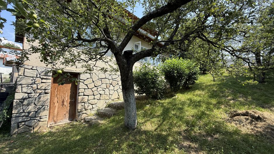 Casă parter+mansarda 80 mp+ teren intravilan 476 mp Sotrile Prahova ! - Poză 28