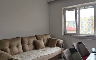 Mic la întreținere, bun la randament: apartament în Orșova - Poză 27