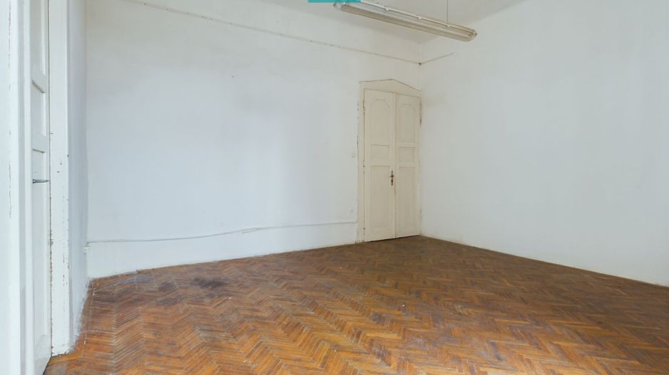 Apartament de închiriat – 3 camere, zonă centrală - Poză 6