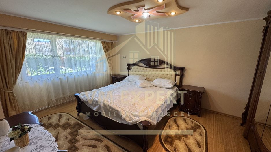 APARTMENT 3 CAMERE ZONĂ CENTRALĂ  PARTER CAMPULUNG - Poză 9