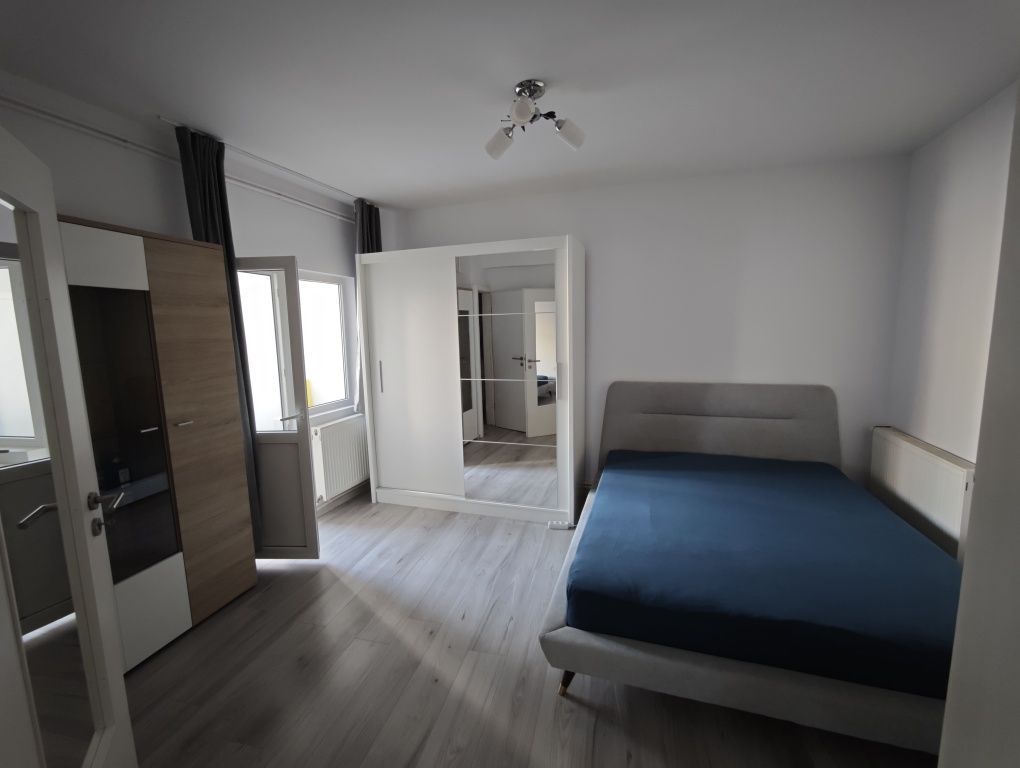 Închiriez apartament 3 camere, Unirii, plan B, centrală proprie - Poză 4