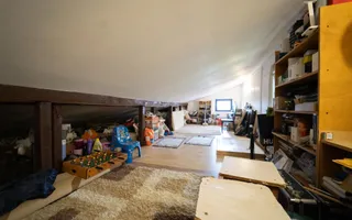 APARTAMENT DEOSEBIT CU 3 CAMERE + MANSARDA | 2 BAI - Poză 11