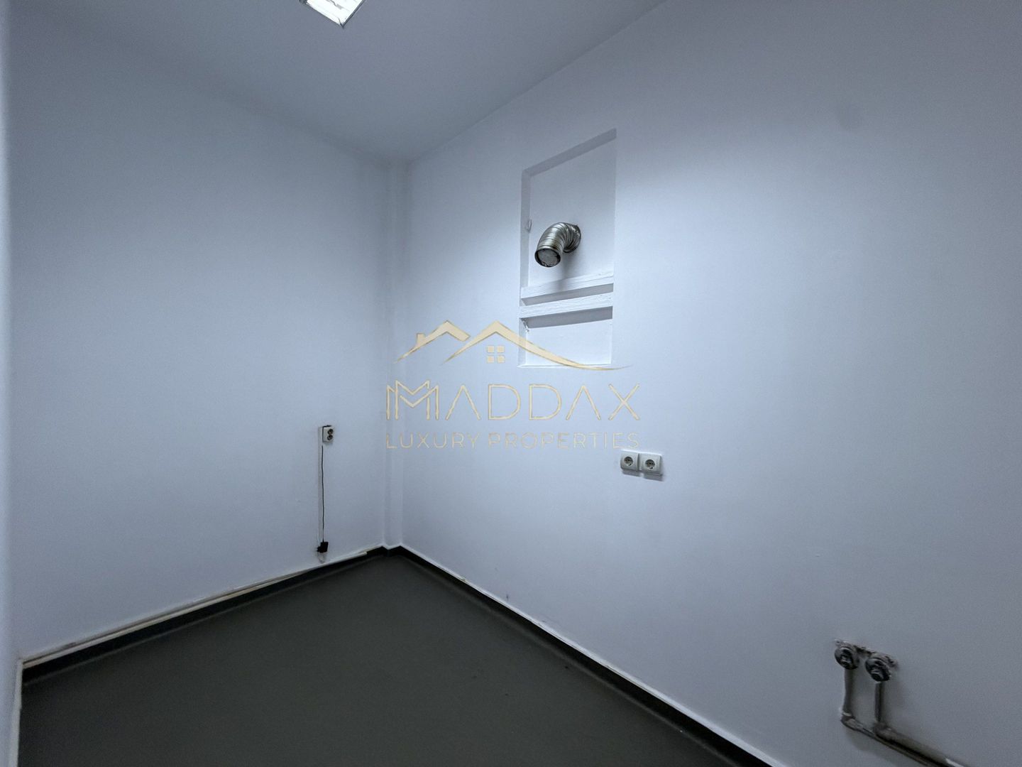 Clădire de birouri S+P+2E+M // 557 mp // Cotroceni - Poză 10