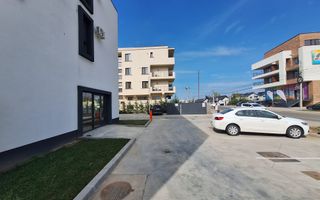 Spatiu Comercial - Bloc Nou - Stradal - 560 mp - 8 parcari - Poză 1
