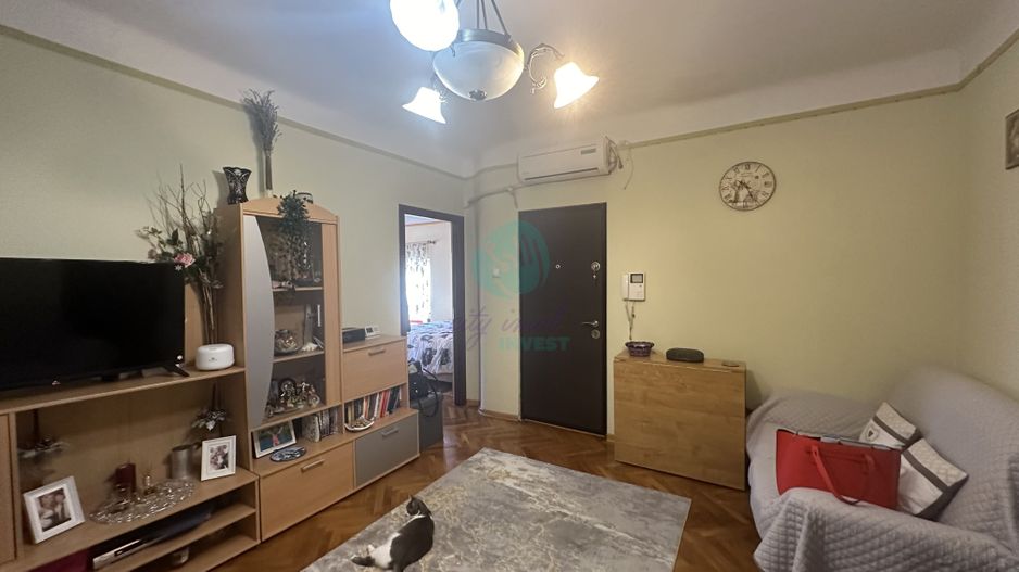 3 cam in BLOC BOUTIQUE- Calea Calarasilor - Matei Basarab - Poză 7
