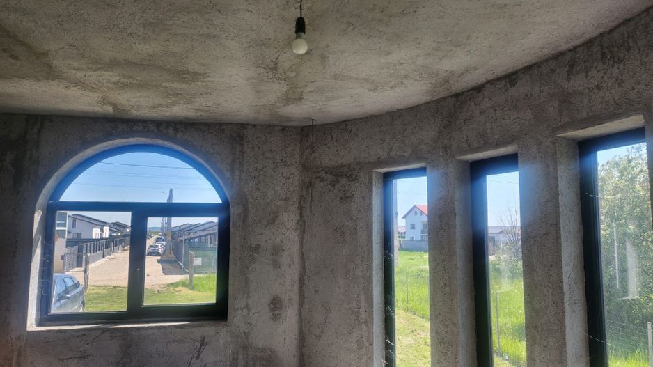 Casa de vanzare Geamana - Poză 1