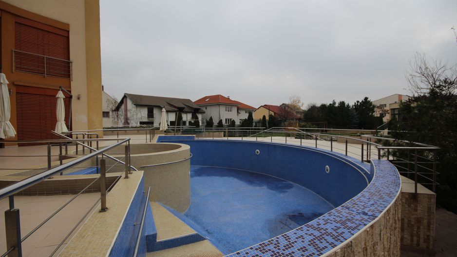 Casa pretabila birouri, camin de batrani - Poză 16