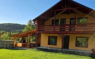Vand sau schimb casa Campu Cetatii din caramida si lemn - Poză 1