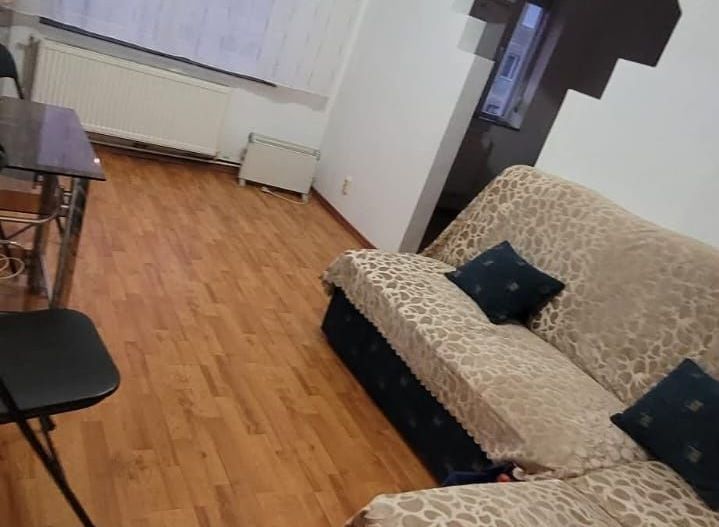 BRASADAS vinde ap 2 cam etaj 3/4 in Solidaritatii. - Poză 4