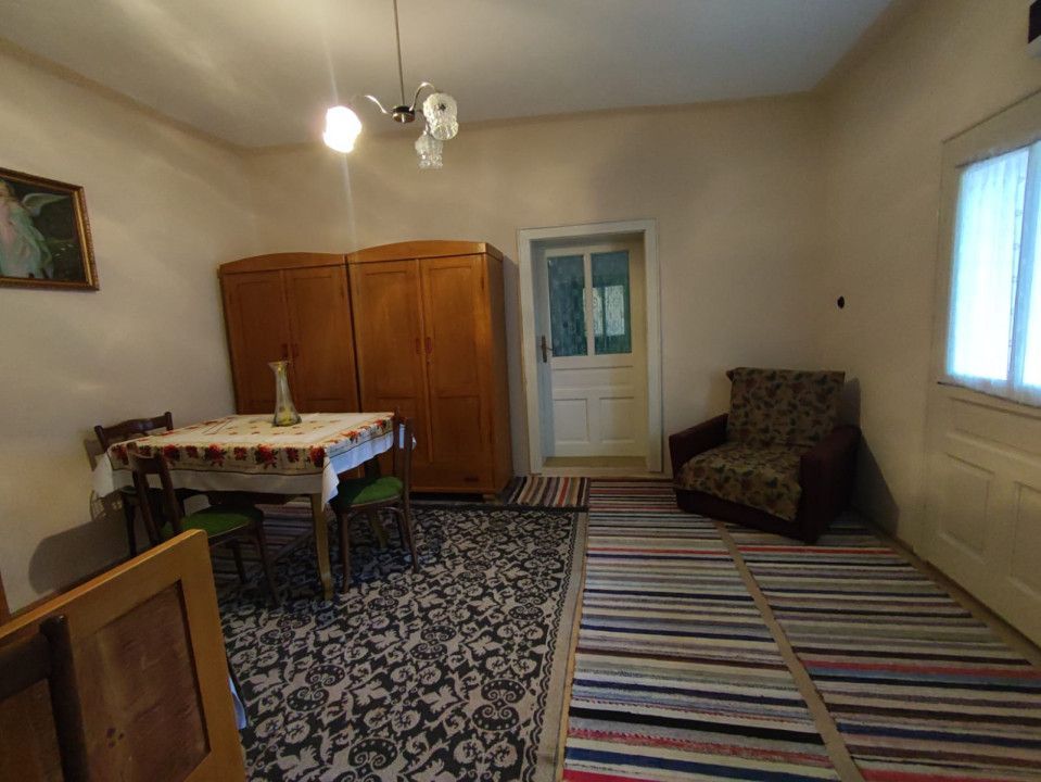 Casa traditionala cu 3 camere si curte mare, Vladimirescu - Poză 4