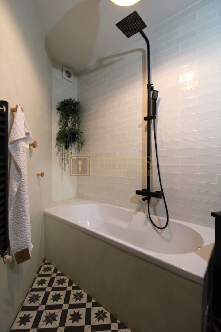 3 camere, ultracentral, centrala proprie - Poză 27