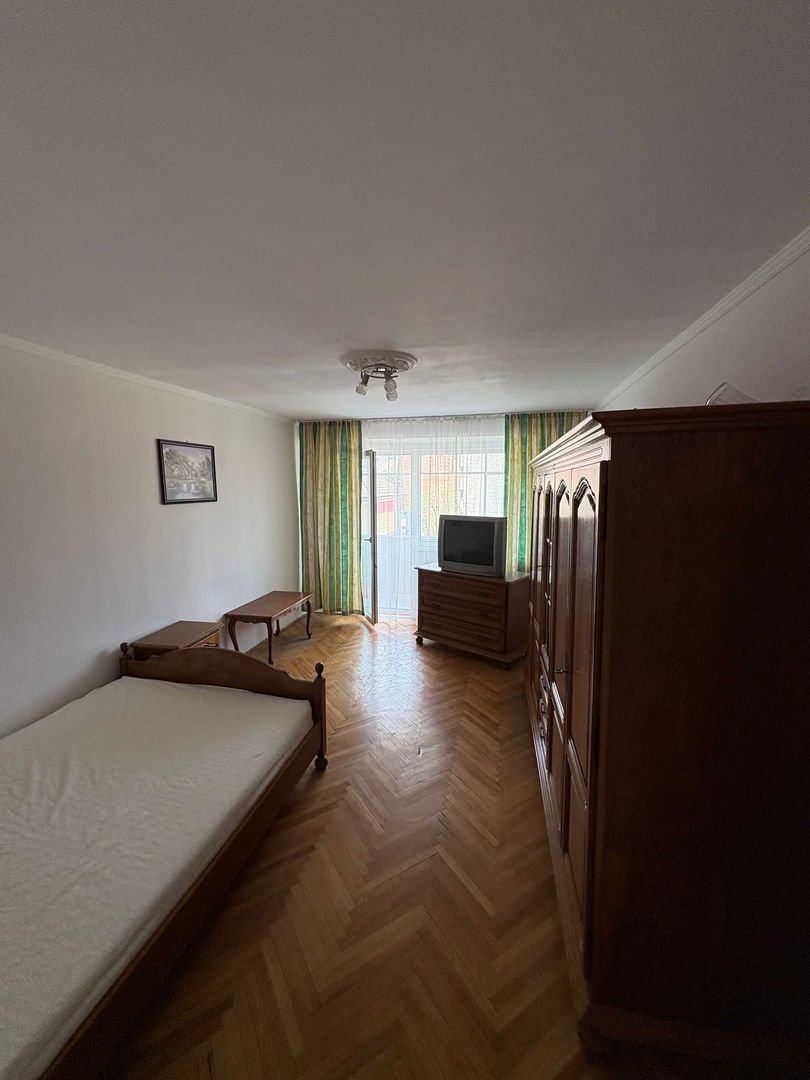 Apartament cu 3 camere de inchiriat in Centru - Poză 4