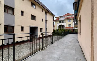 Apartament 3 camere | Parcare Subterană | Terasă de 40 MP | Tractorul - Poză 19