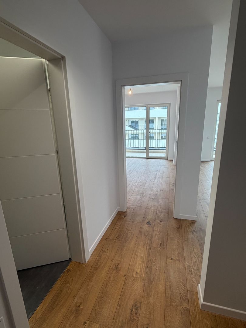 Apartament cu două camere, decomandat, finisat, EROILOR RESIDENCE - Poză 4
