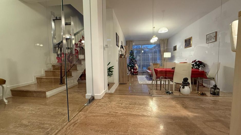 Un refugiu contemporan I Casă P+1 din complex intim I Dumbravița - Poză 9