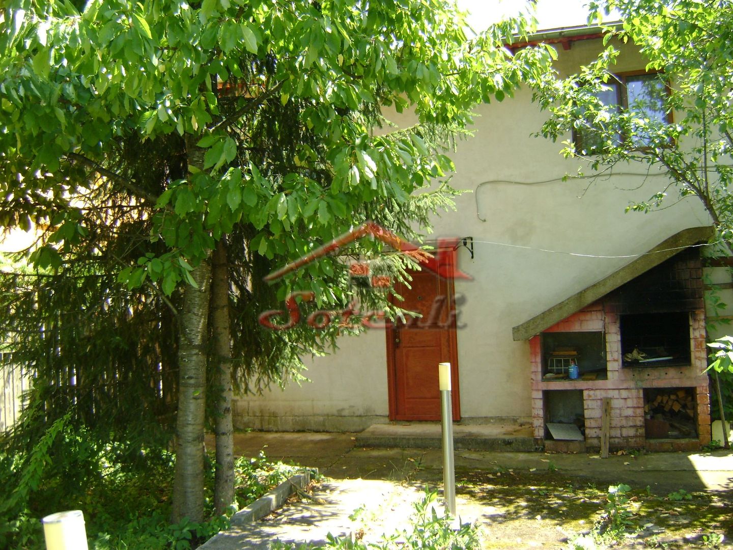 Casă / Vilă cu 7 camere de vânzare în Cornu - Poză 2