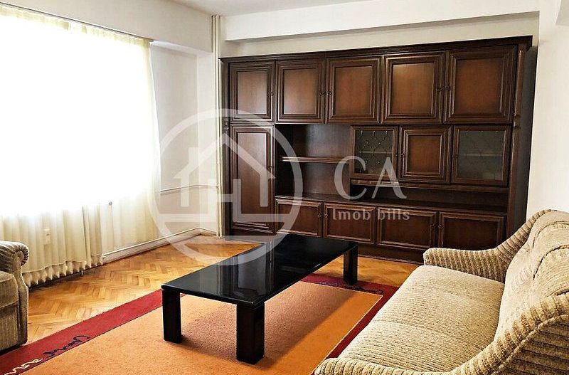 Apartament cu 3 camere de vanzare in zona Centrala, Oradea - Poză 3