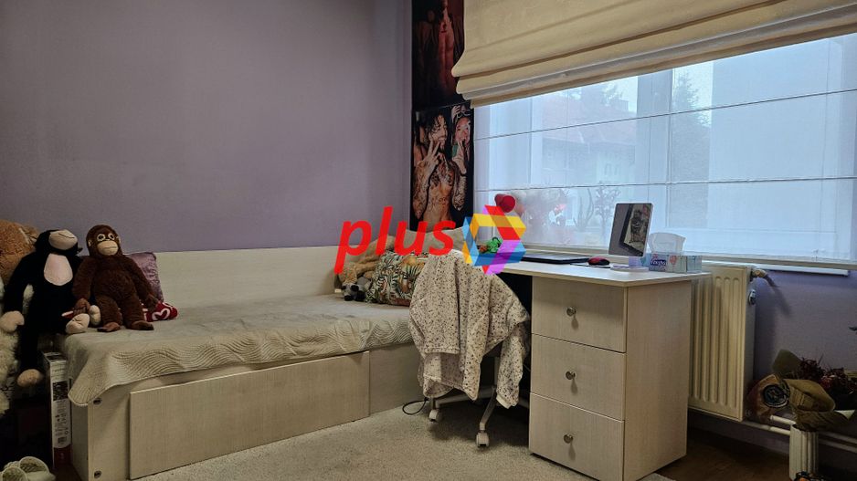 Oportunitate - Apartament cu trei camere in vila, zona Tractorul 70 mp - Poză 15