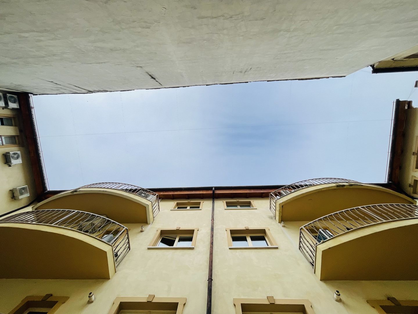 P-ta Unirii - Comision 0% | Apartament 3 camere-113 mp | Imobil 2008 - Poză 3