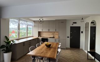 Apartament cu 3 camere, Bd. 1 Decembrie 1918 - Poză 1