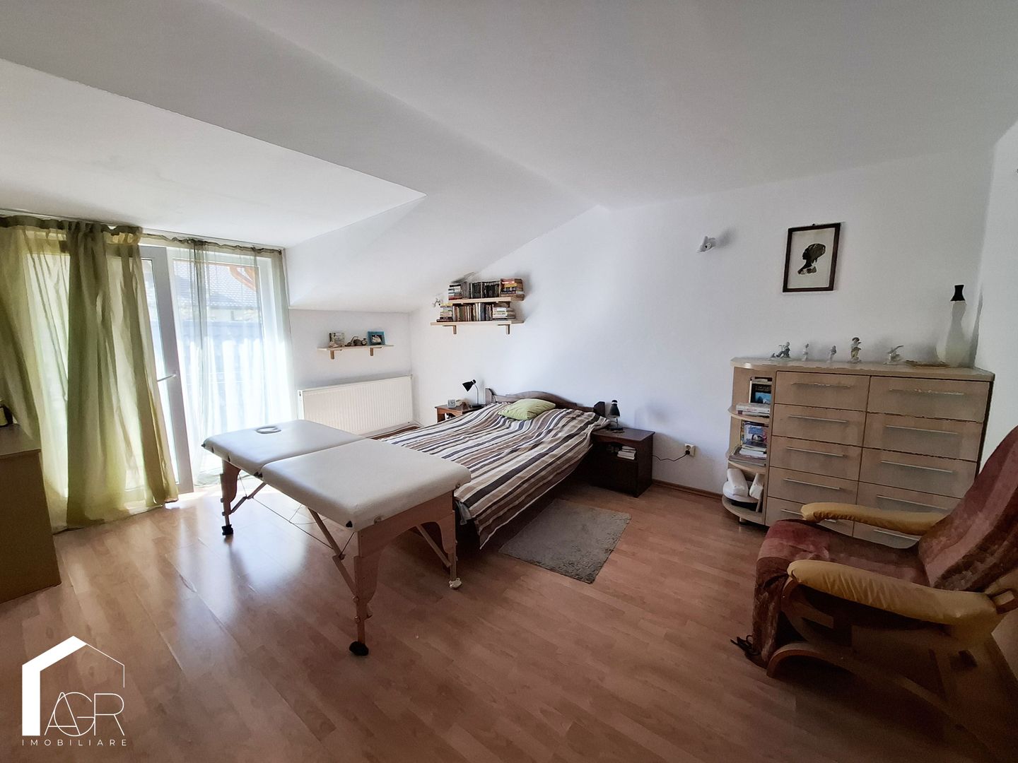 Casa tip duplex cu 6 camere, zona Republicii - Poză 19