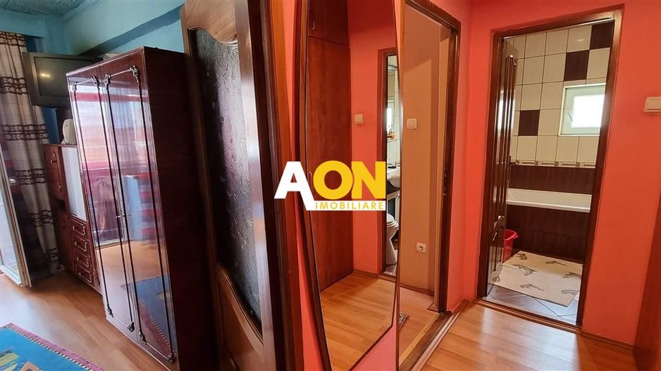 De vanzare apartament 3 camere Ampoi 2 - Poză 8
