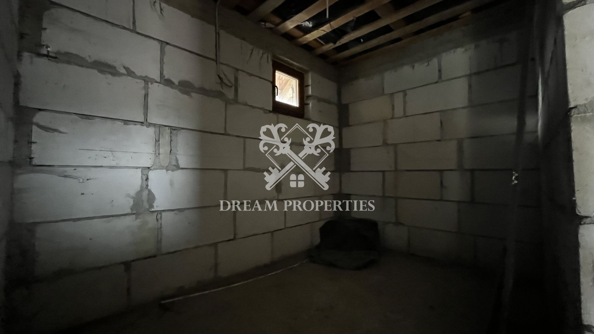 Casa individuala 6 camere, teren 700 mp, zona Dezmir - Poză 11