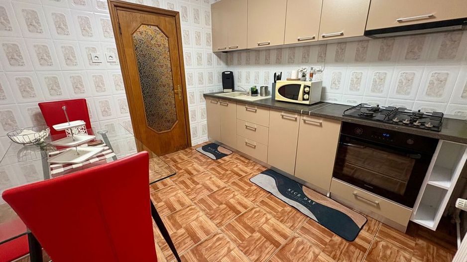 3 camere modern, proaspăt renovat, stradal Calea Vitan - Poză 4
