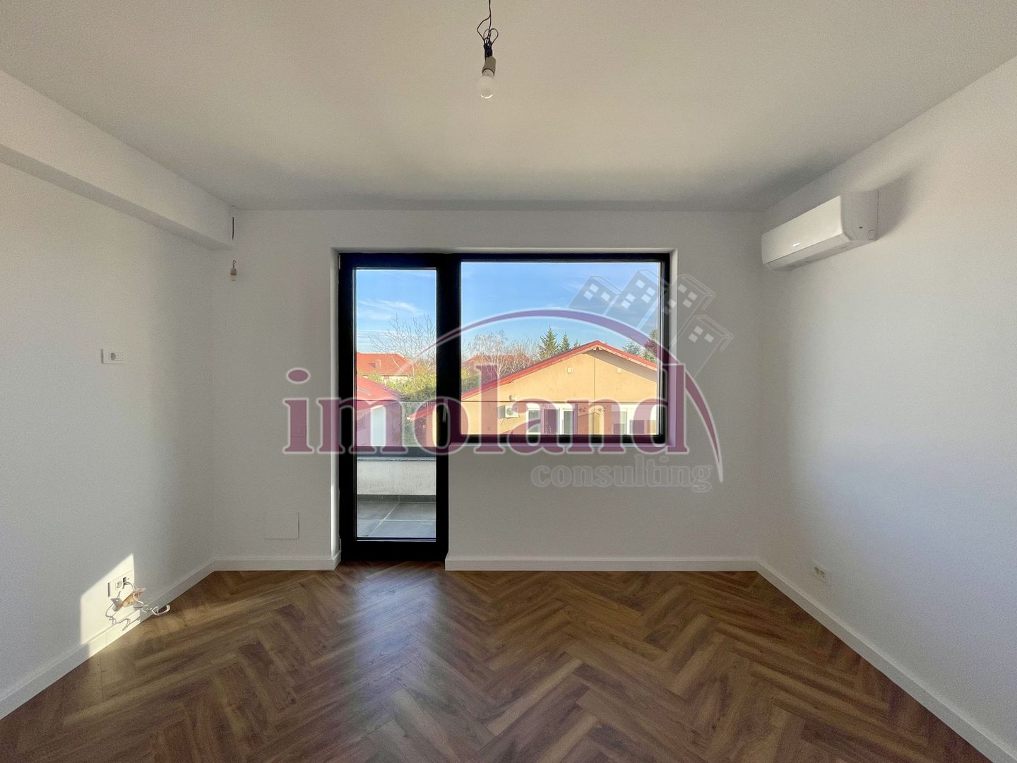 Vanzare Vila 250 mp 6 camere 4 bai, finisaje premium | Iancu Nicolae - Poză 14