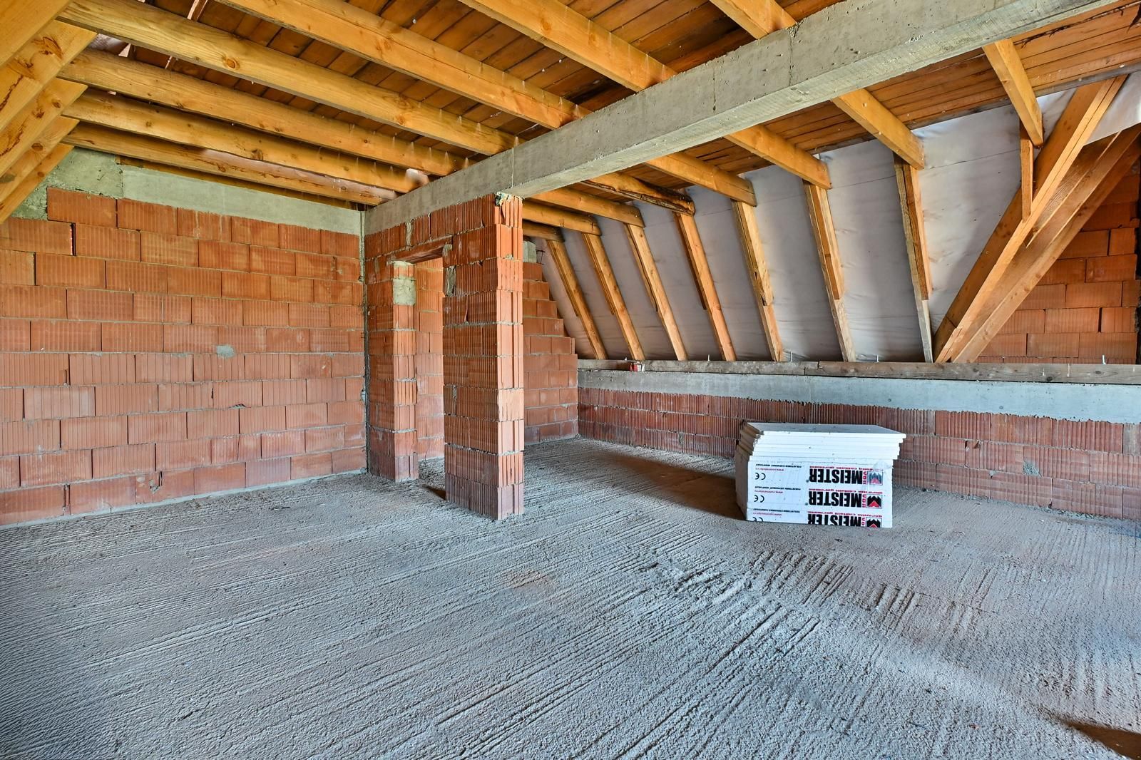 Sala de evenimente cu  piscina si foisor Biled COMISION 0 % CUMPARATOR - Poză 36