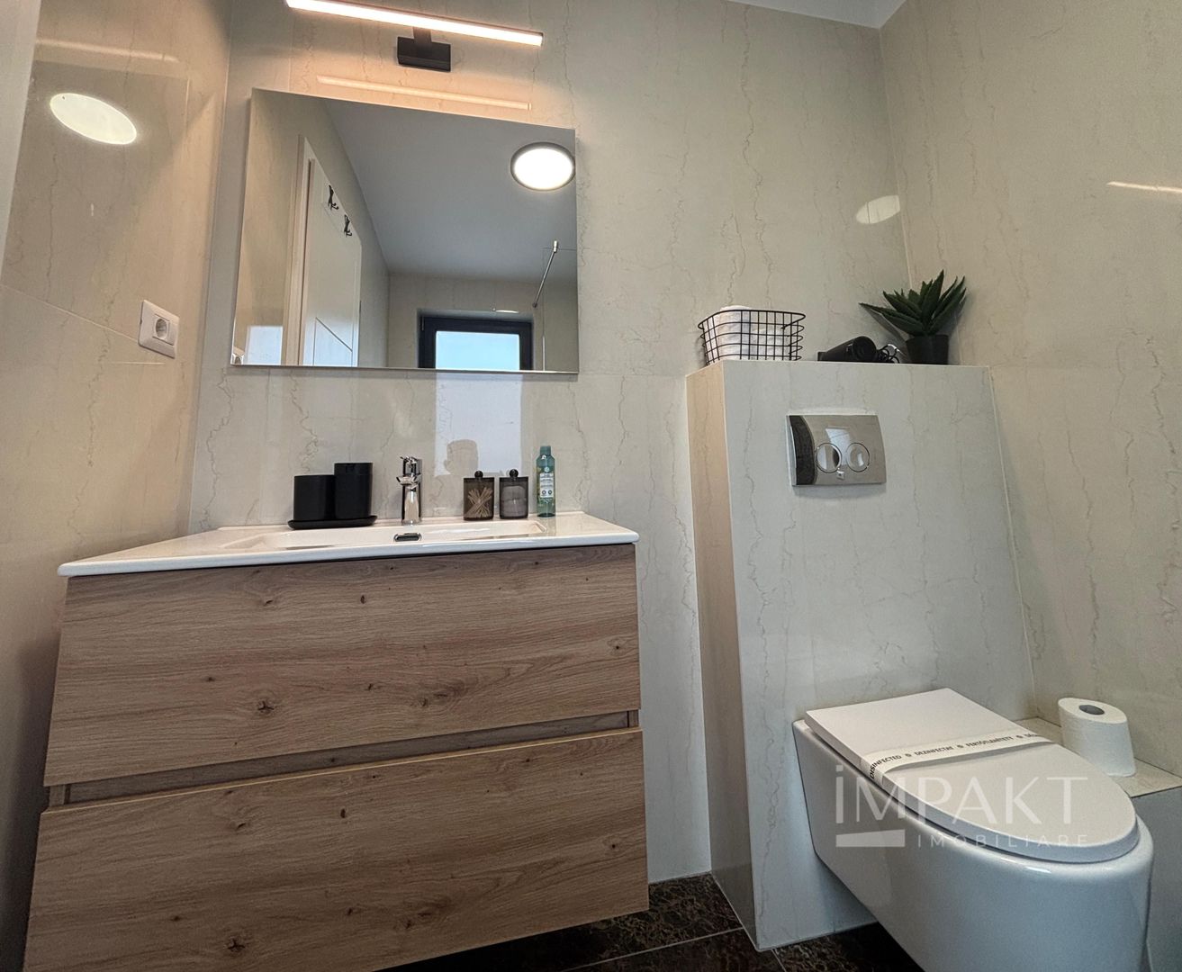 Inchiriere duplex exceptional în zona Bunaa Ziua - Poză 16