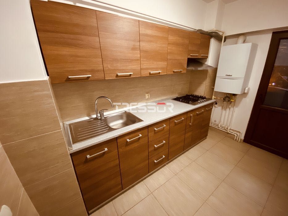 Apartament 2 camere decomandat, Tomis 2, etaj 1, termen lung - Poză 5