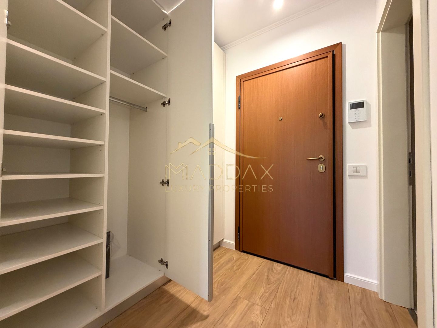 Apartament cu 2 camere *72mpu* + Terasa / *Prima Inchiriere* / Baneasa - Metrou - Poză 46
