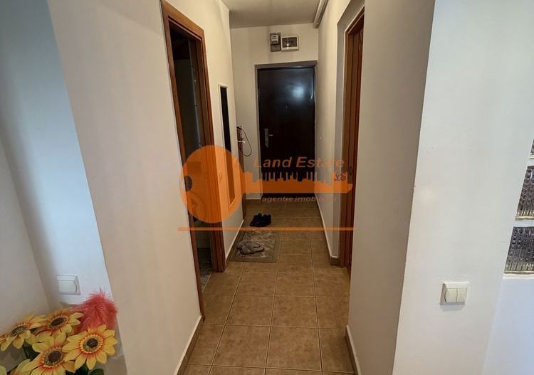 Garsonieră tip studio | vedere sud | Mega Mall București - Poză 4