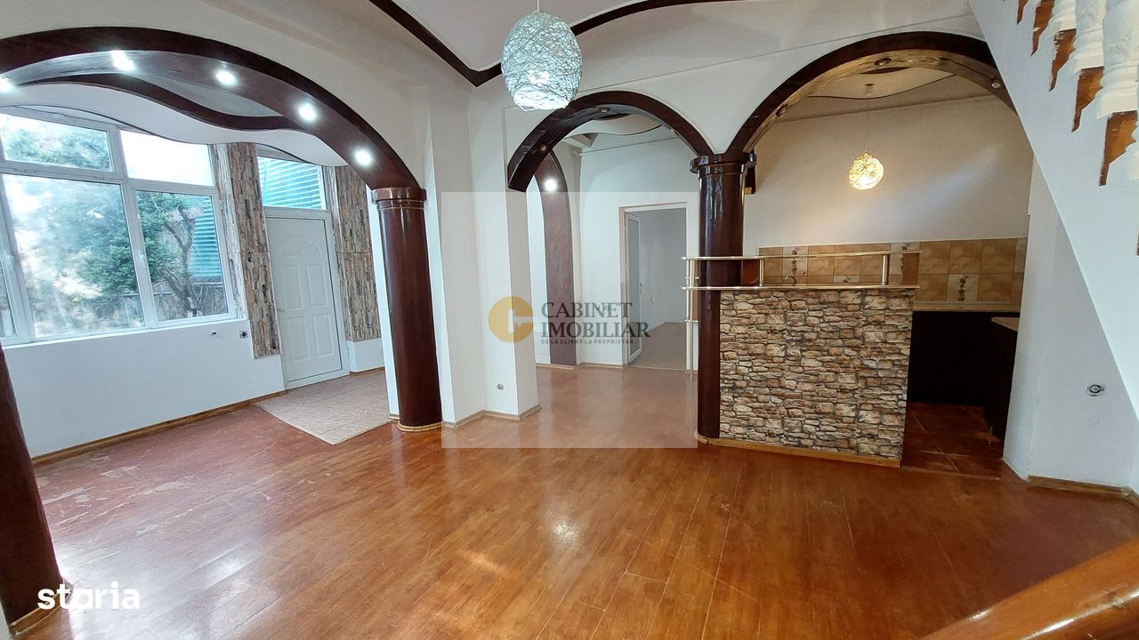 Piata Unirii - Hala Traian I P+M I 4 camere 2 bai I Terasa deschisa - Poză 1